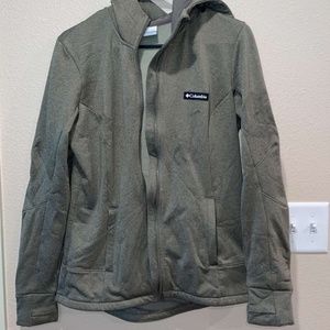 Womens Columbia full zip jacket